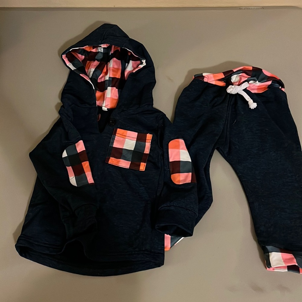 Toddlers pant suit